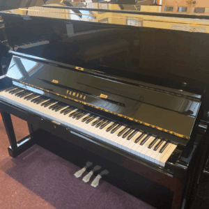 Yamaha U1M