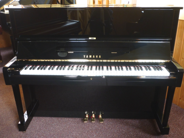 Yamaha U1