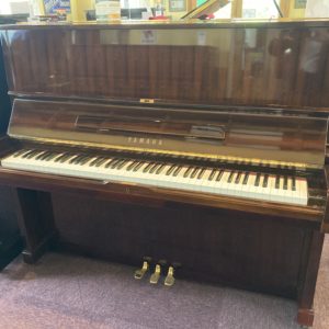 Yamaha U2